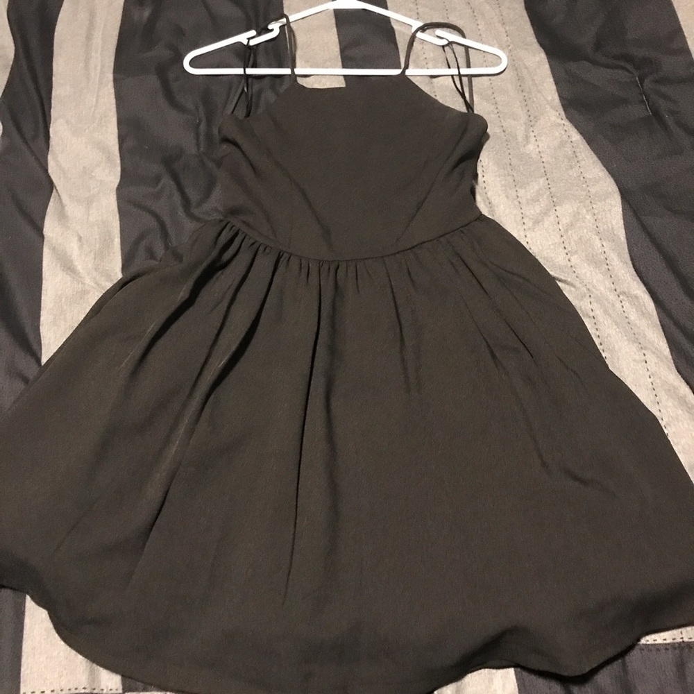 Black lulu's dress