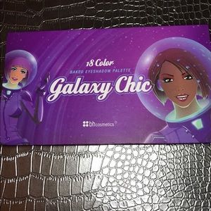 Galaxy Chic Makeup EyeShadow Palette