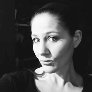 Meet your Posher, Jenny