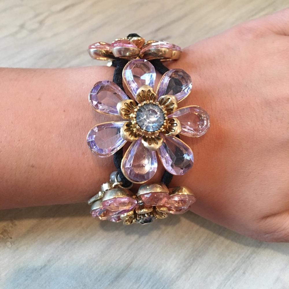 Betsey Johnson Flower Bangle