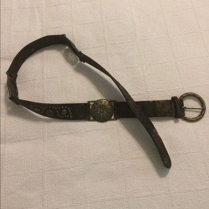 Bronze and brown leather/metal belt.