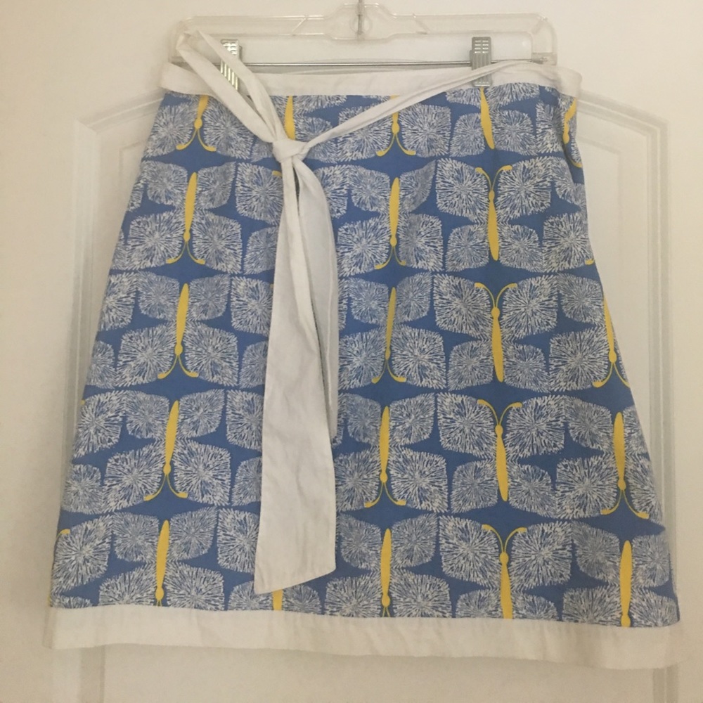 Lilly Pulitzer Wrap around Skirt 8 Blue Yellow