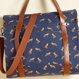 ModCloth Camp Director Tote in Fox