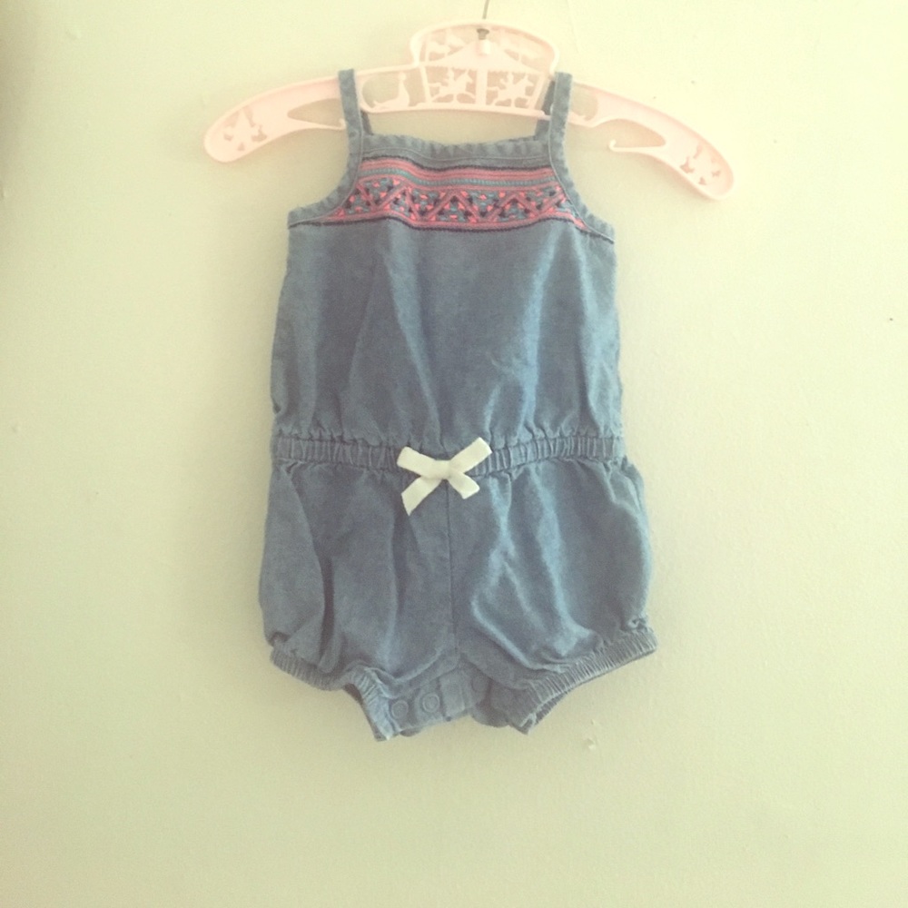 Baby bodysuit.
