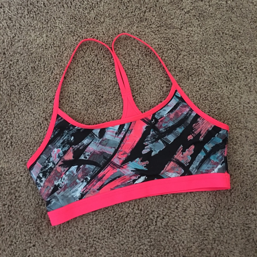 Fabletics sports bra without padding