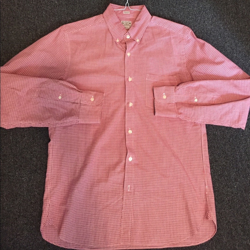 J. Crew men's button down shirt (plaid) (slim fit)