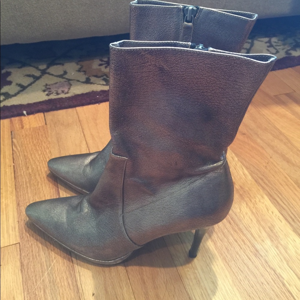 Calvin Klein Olina 4 1/2 inch leather boots