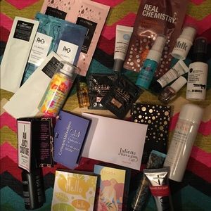 HUGE beauty sample lot!