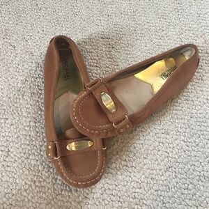 Micheal Kors brown flats