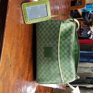 LIZ CLAIBORNE SHOULDER HANDBAG
