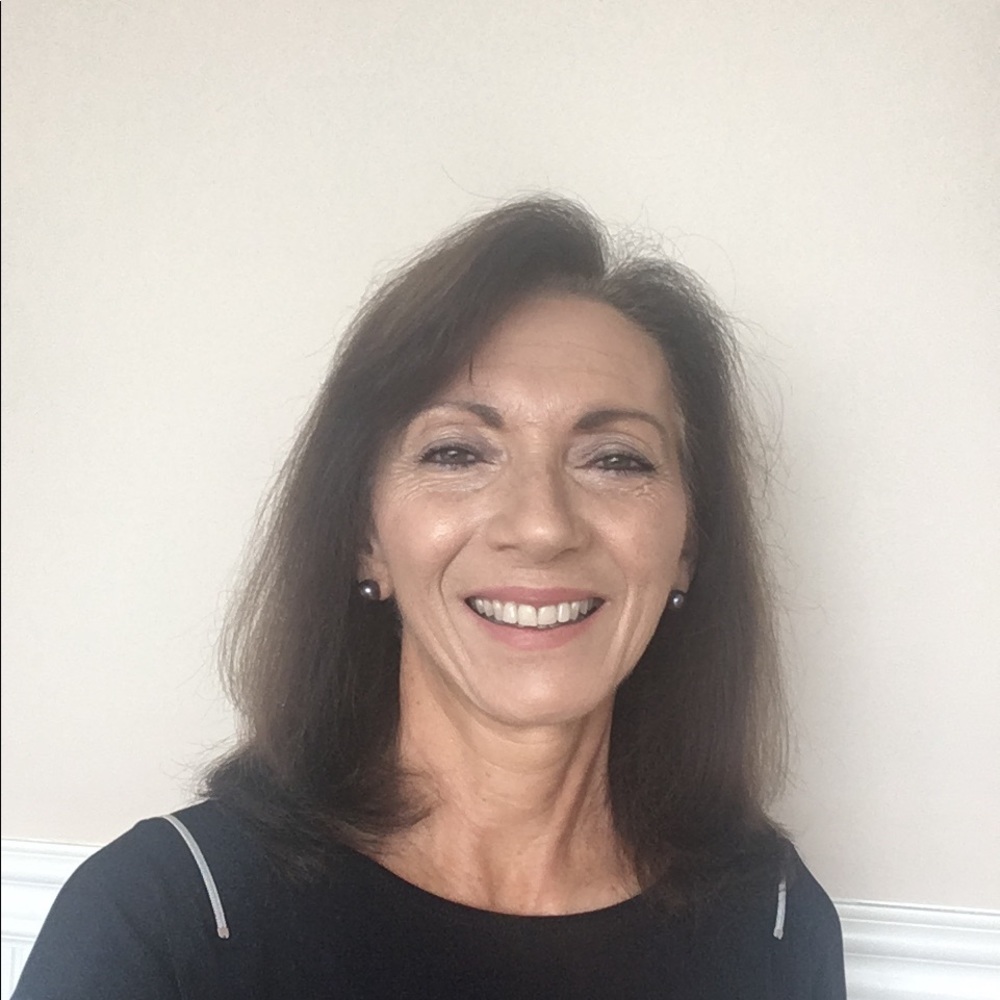 Meet your Posher, Deborah