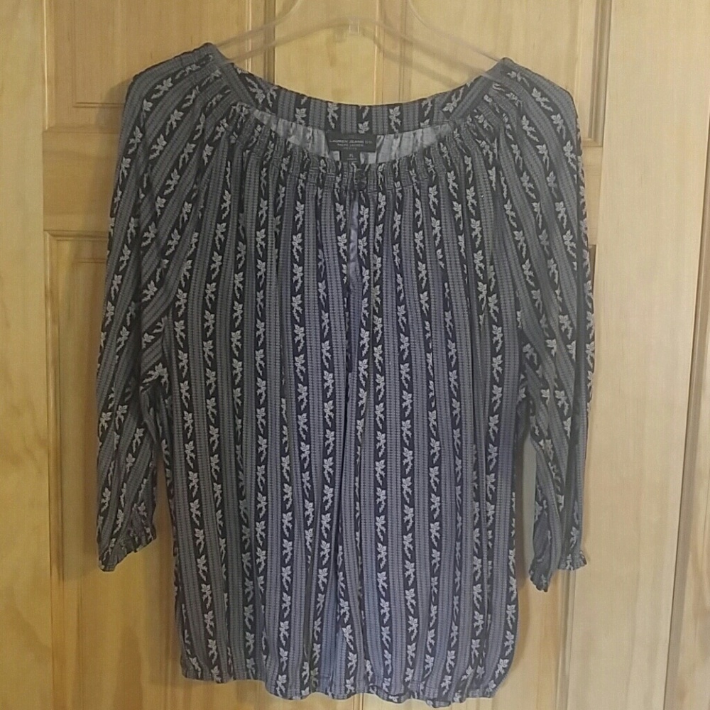 Vertical stripe light weight blouse