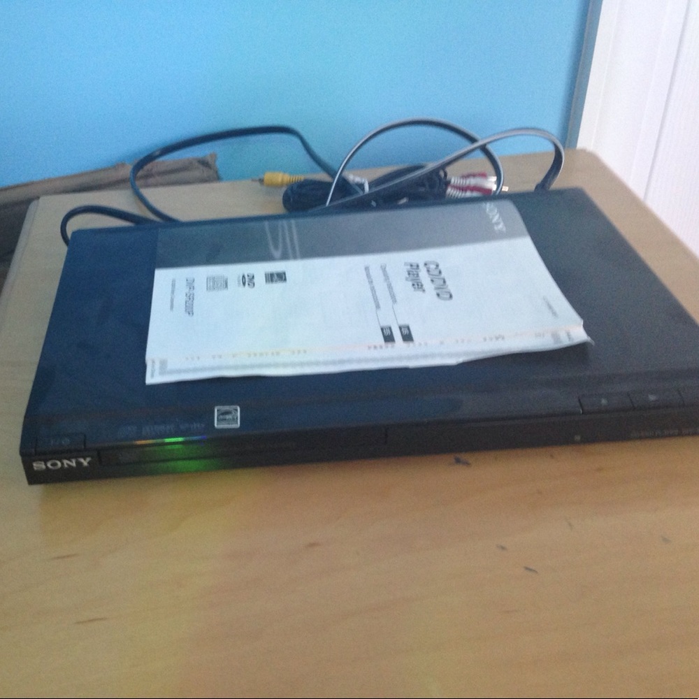 Sony CD/DVD player