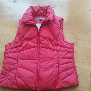 Keneth Cole Reaction Red Puffer Vest
