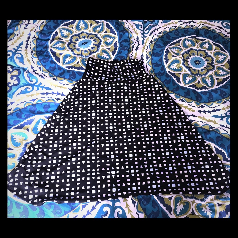 EUC LuLaRoe Azure Skirt Small Slinky