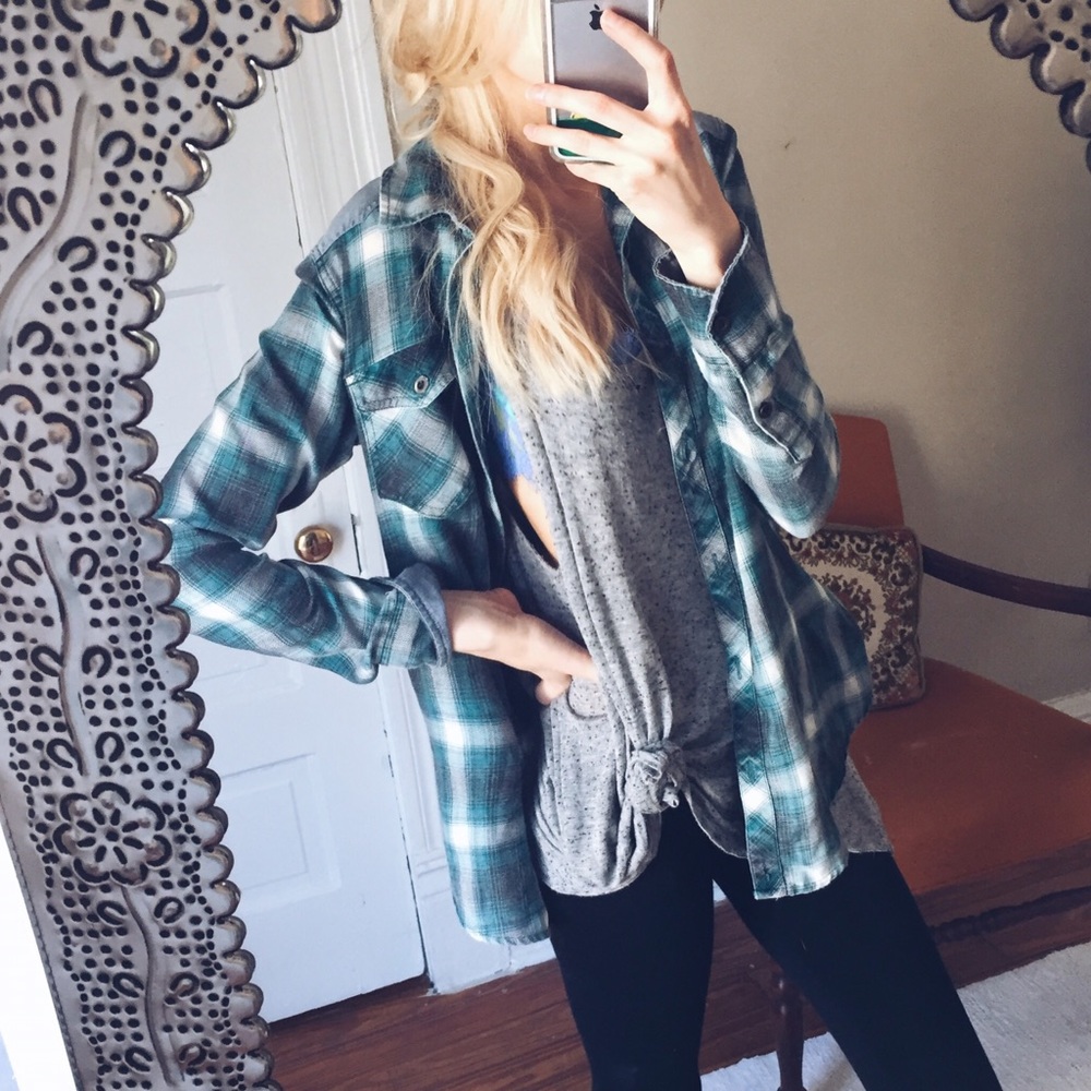 SOLD Nollie Teal Gypsy Flannel
