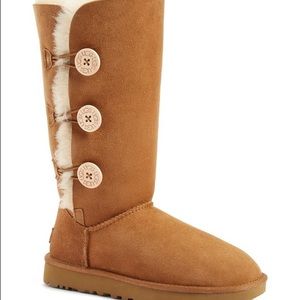 Women's Bailey Button Triplet (size 8)