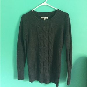 Grey sweater