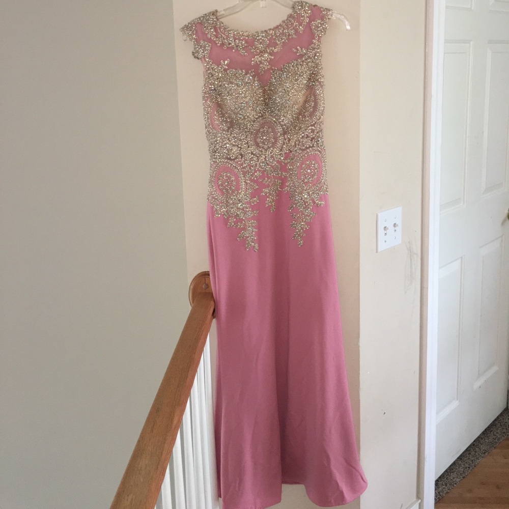 SOLD 🚫🚫Jovani Crystal Dress