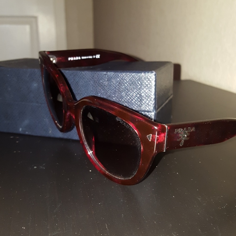 Prada Red Tortoise Shell Sunglasses - image 4