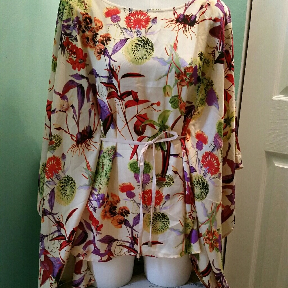 Silky wide sleeve kimono top