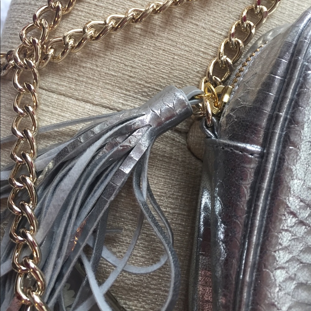 VS purse💕 - Picture 3 of 3