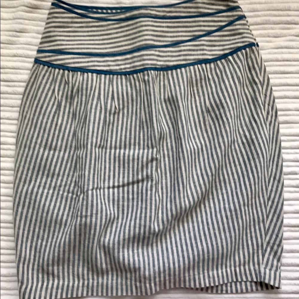 Anthropologie Hype skirt