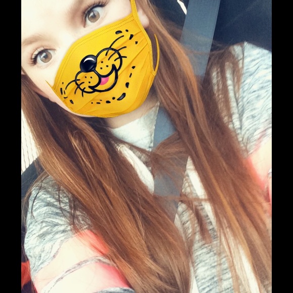 Meet your Posher, Elly - Picture 1 of 1