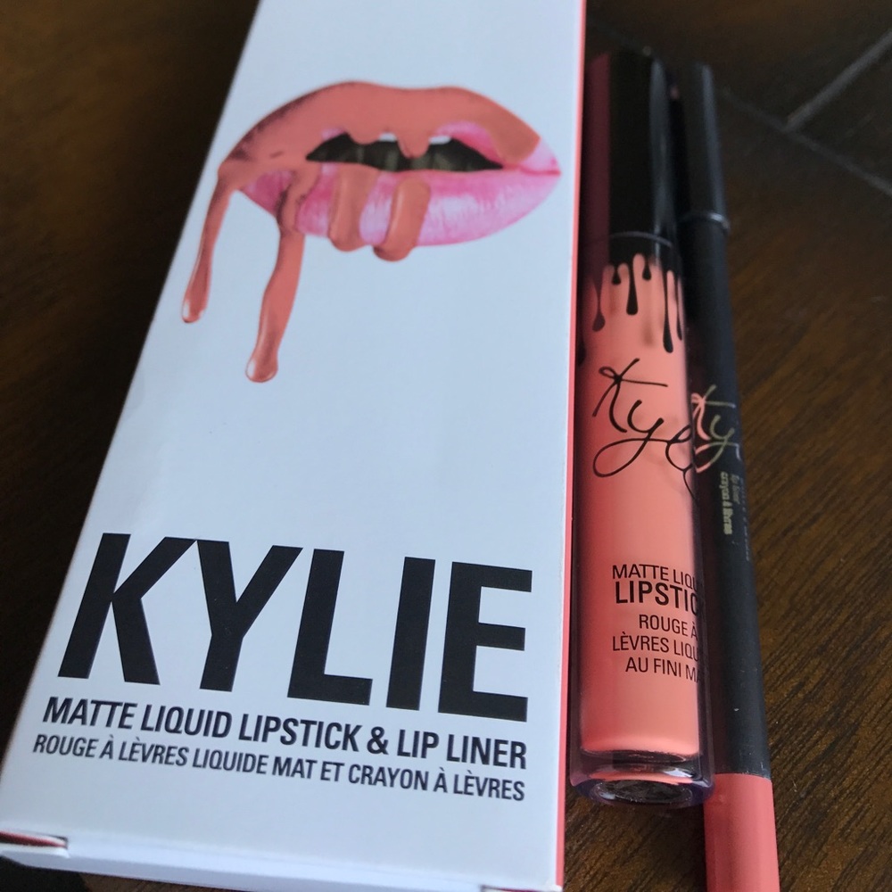 Kylie Lip Kit