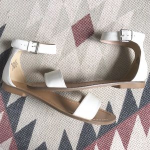 💞Nine West Sandals💞
