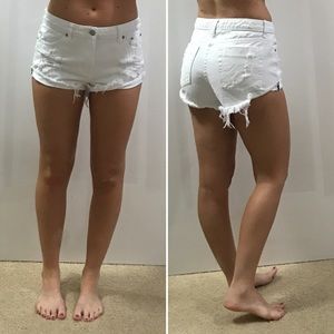white cut off jean shorts