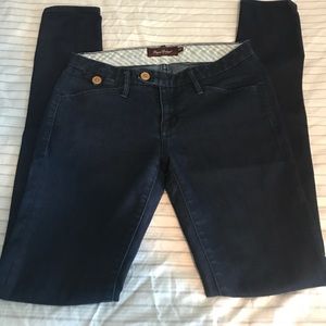 Raven denim skinny jeans with wooden button detail