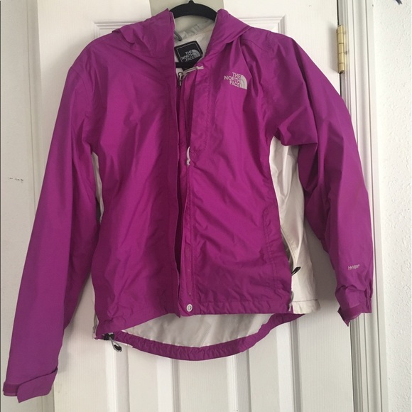 North face rain jacket - Picture 2 of 3