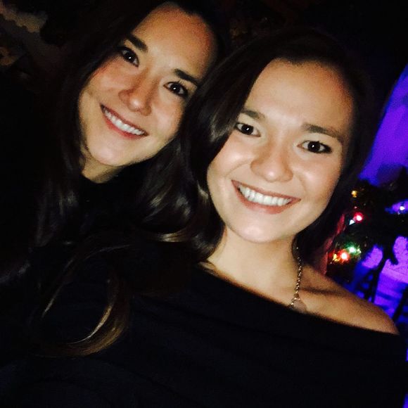 Meet your Posher, Olivia - Picture 1 of 1