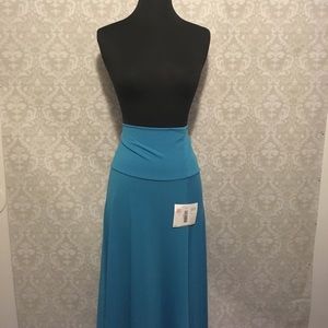 BNWT LulaRoe Maxi shirt in small