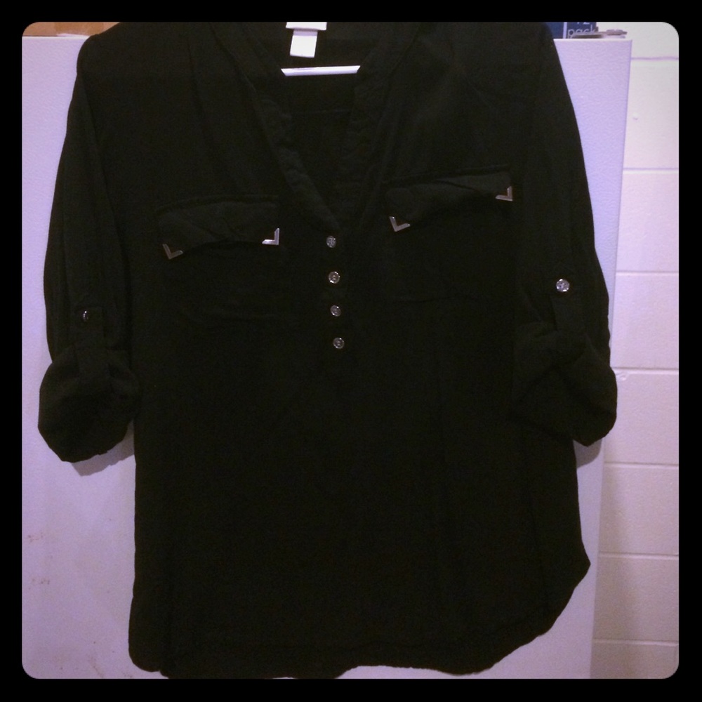Women's black day trip shirt from the buckle