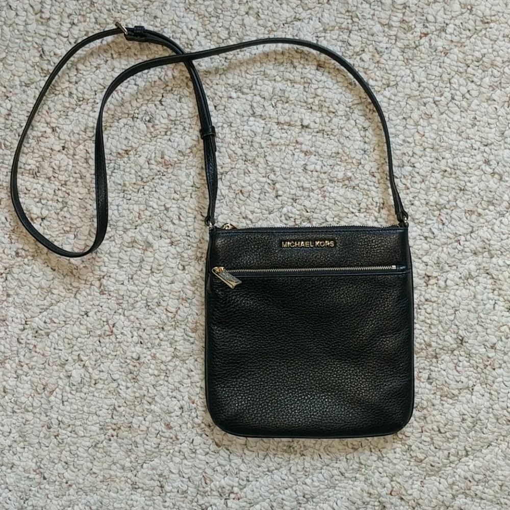 Leather michael kors cross body purse