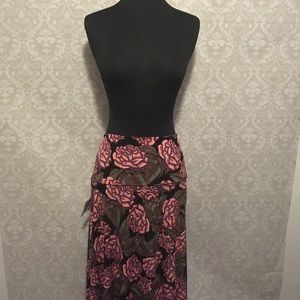 BNWT LulaRoe Maxi Skirt in 2XL