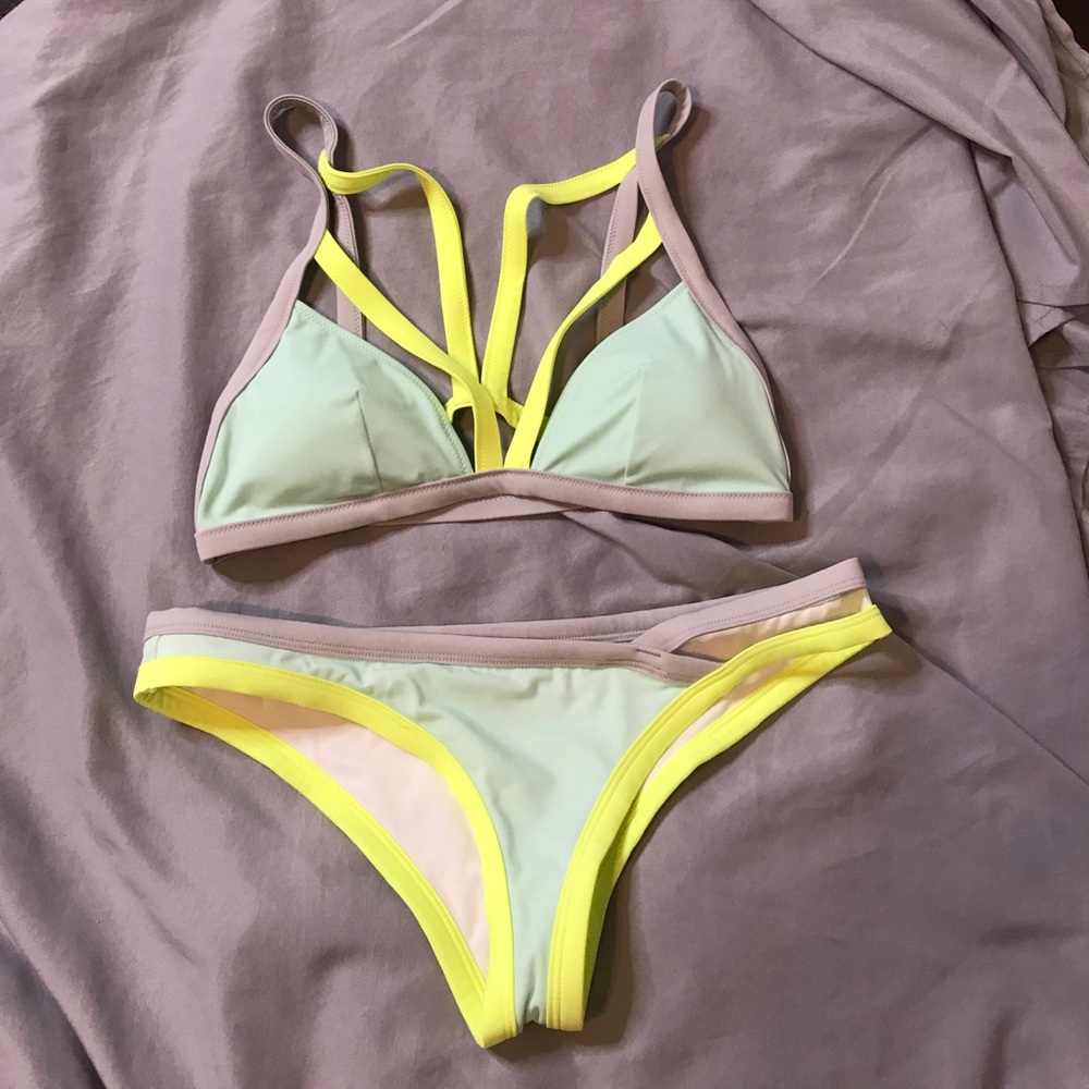 Victoria's Secret bikini