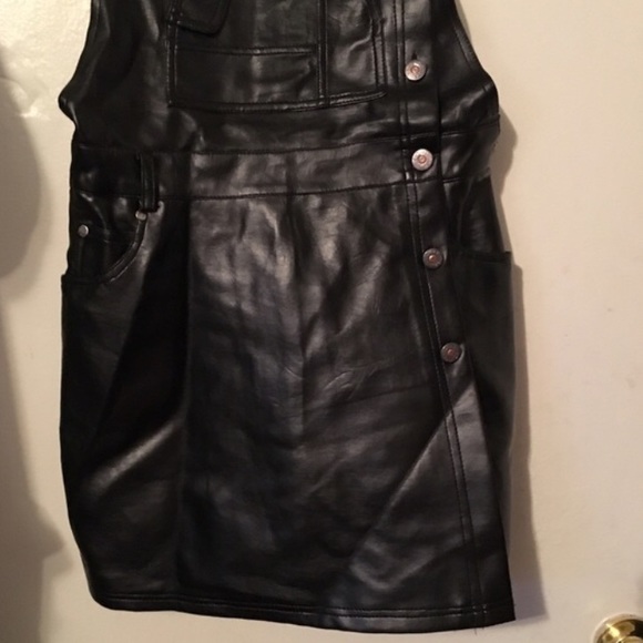 Faux leather skirt jumper size 13/14 - Picture 2 of 3