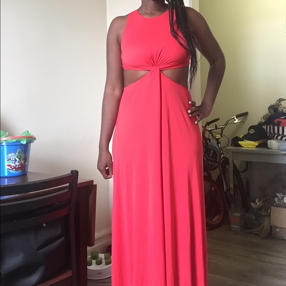 BCBG MAXAZRIA Red Olesya Draped cut out Gown - Picture 3 of 6