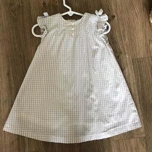 Beautiful spanish dress-great quality