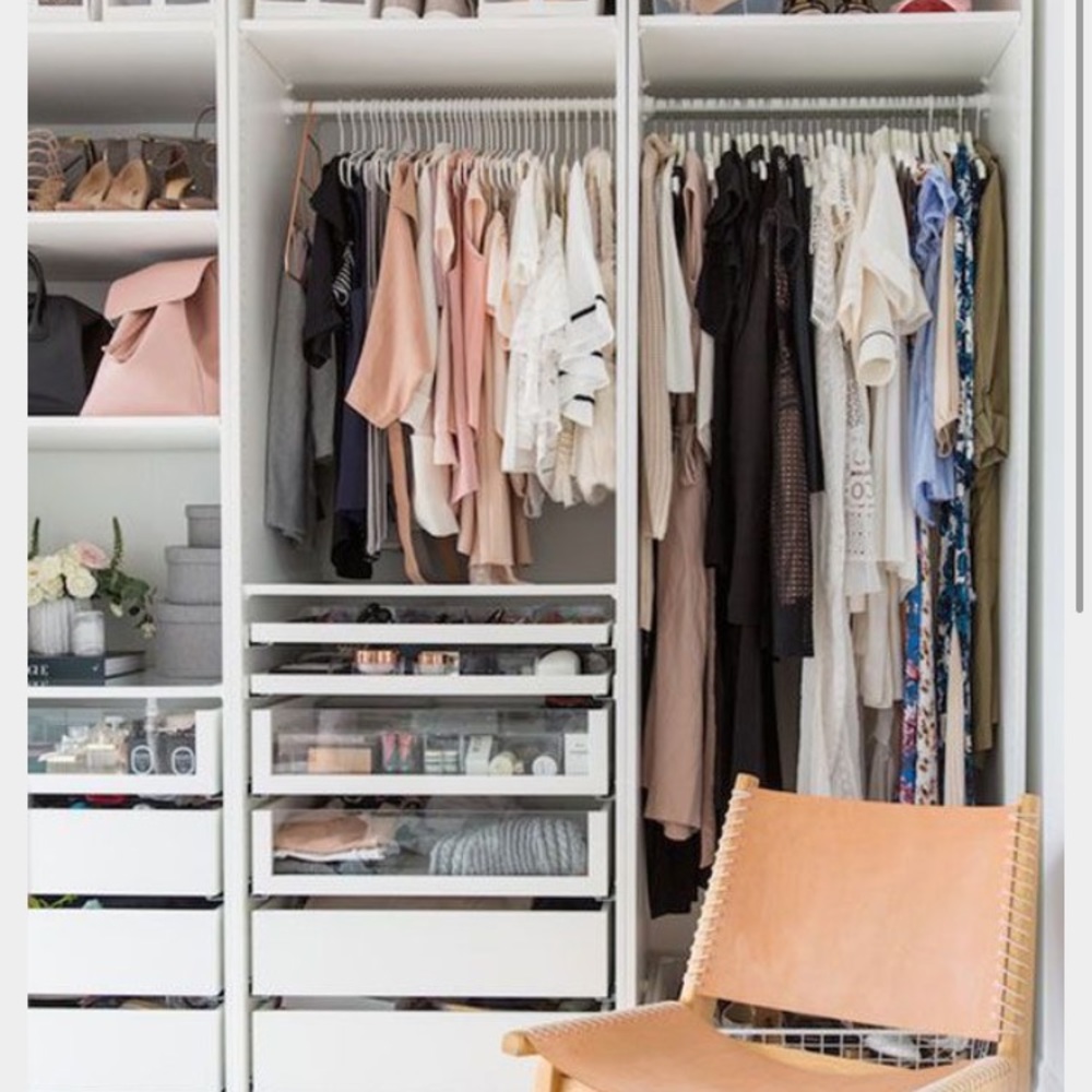 Meet your Posher, Ella