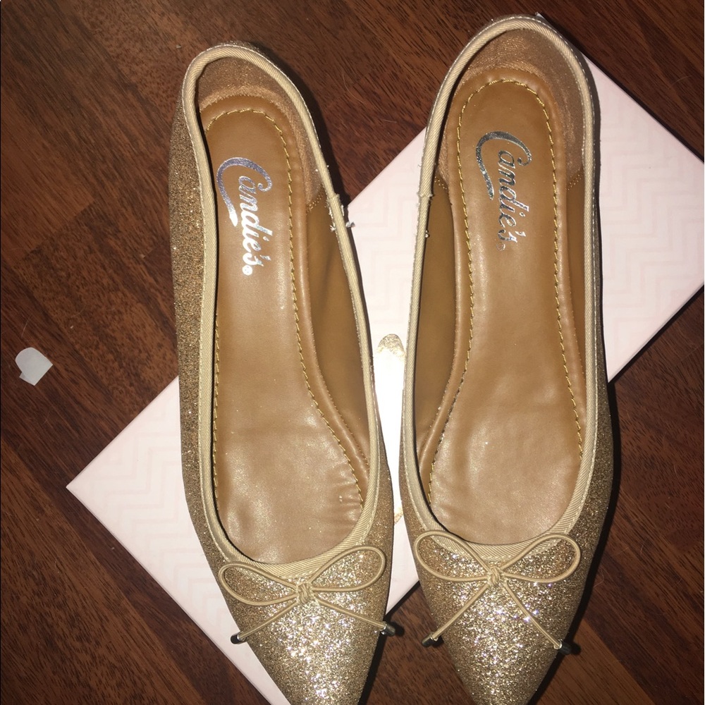 Who needs GOLD shoes 🙋🏼