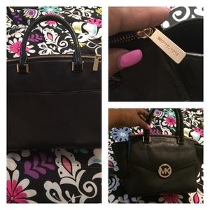 Authentic Micheal Kors Purse
