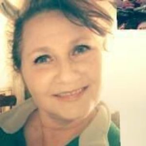 Meet your Posher, Debra