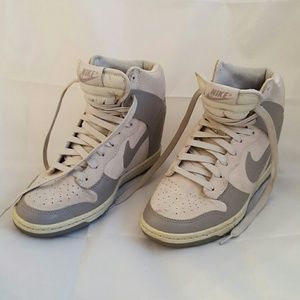 Nike high top women size 7.5
