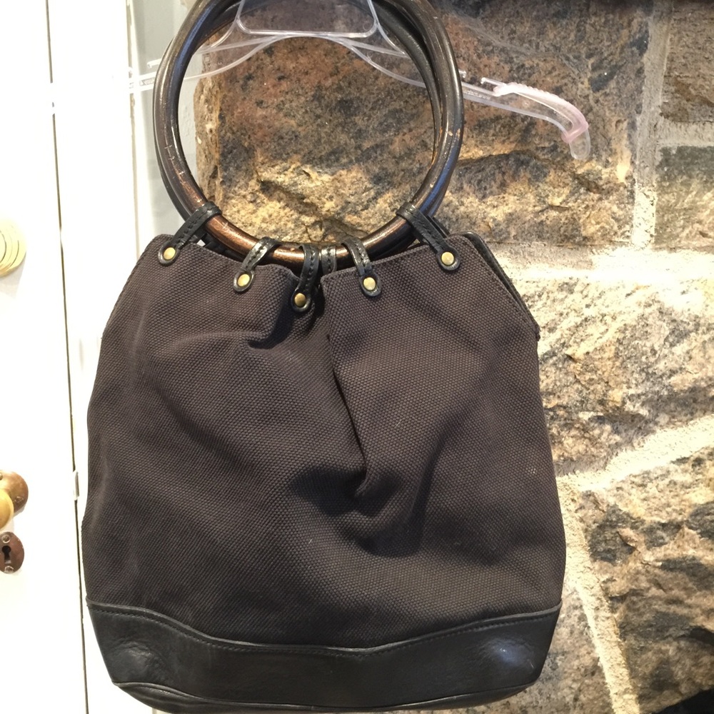 Gucci Black Canvas and Leather Shoulder Bag