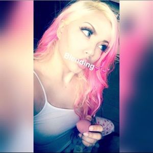 Meet your Posher, April