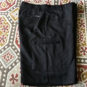 Men's IZOD golf shorts